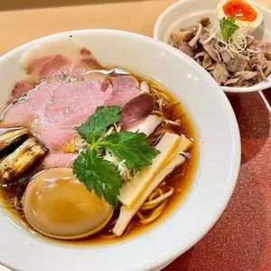 燃えよ麺助
