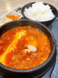 東京純豆腐 新宿店（トウキョウスンドゥブ）