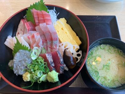 沼津魚がし鮨 二代目魚がし 御殿場店 2枚目