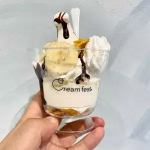 クリーム フェスト 京都駅前店（Cream Fest）