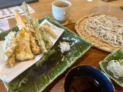 あんど