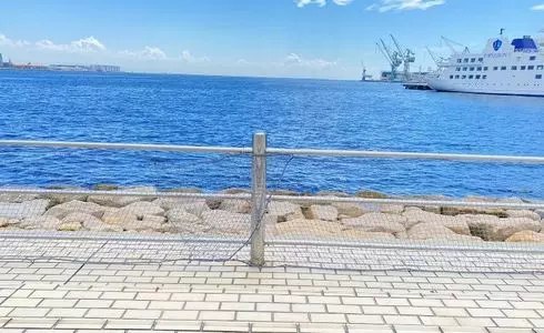 BE KOBE モニュメント