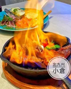 aquarium dining サカナノセカイ（【旧店名】akivic AQUARIUM DINING）