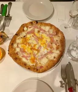 トラットリア ピッツェリア ラルテ（Trattoria e Pizzeria L'ARTE）