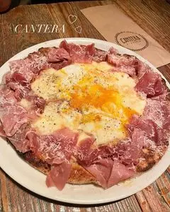 ピッツェリア カンテラ（PIZZERIA CANTERA）
