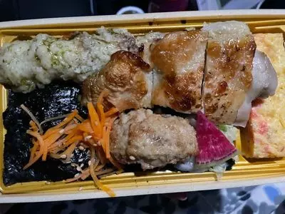 こめらく ニッポンのお茶漬け日和。 新宿京王モール店