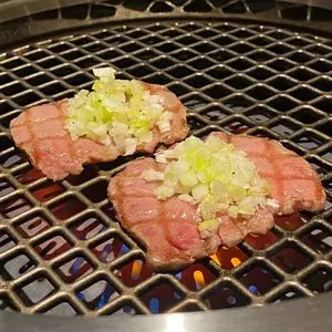 焼肉 南月