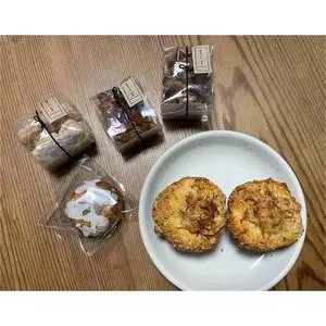 焼菓子店 粉麦（ヤキガシテン コナムギ）