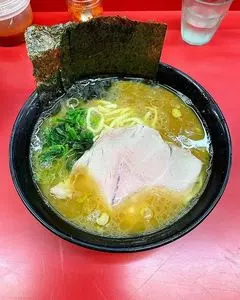 ラーメン 杉田家 本店