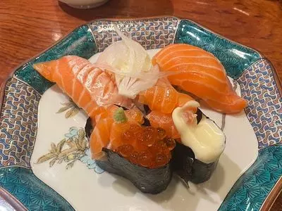 もりもり寿し 近江町店