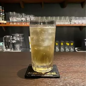 お酒の美術館 マルエイガレリア店