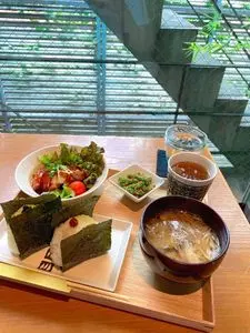 黒船 自由が丘本店（QUOLOFUNE くろふね）