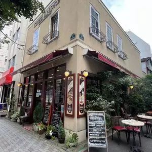 シェ・アンドレ・ドゥ・サクレクール（CHEZ ANDRE DU SACRE-COEUR）