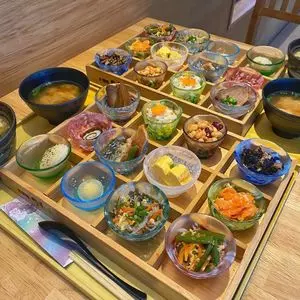 京菜味のむら 烏丸本店