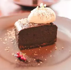 コマグラ カフェ（komagura cafe）