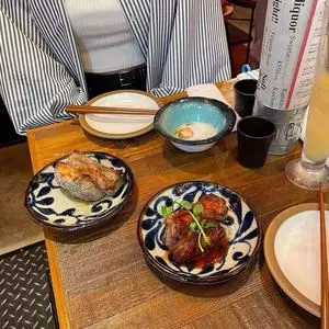 ニューキッチンイロハノハナレ（【旧店名】豚肉洋食倶楽部イロハ）