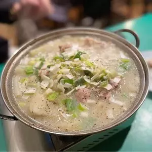 シモン