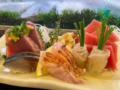 すしざんまい 別館