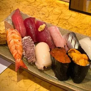 泉坂 1枚目