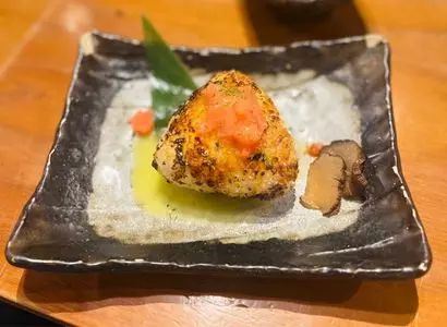 炉端焼き 囲炉端（ロバタヤキ イロハ）