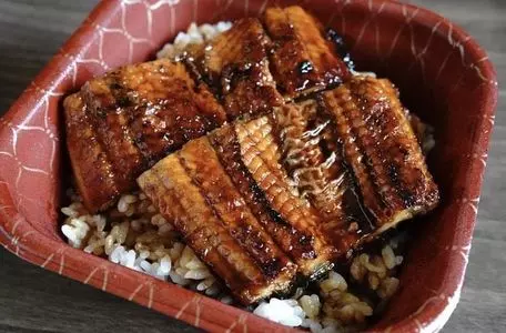 伝説のすた丼屋 京成船橋店