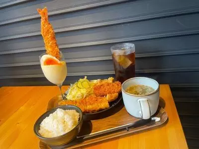 白めし爆食処 姫路 一本堂