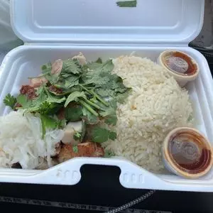 毎日カオマンガイ