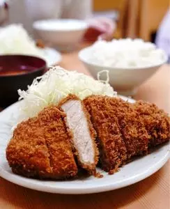 とんかつ山家 上野店（ヤマベ）