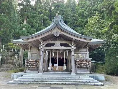 真山神社