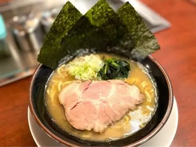 横浜家系ラーメン 幸村家