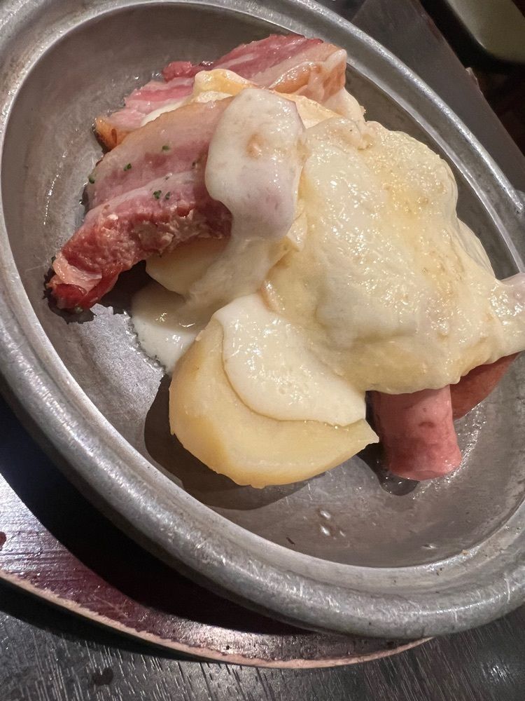 カリフラワーさんが投稿した花畑牧場 RACLETTE ～ラクレットチーズ専門店～ 新千歳空港店（【旧店名】花畑牧場 十勝チーズ工房）に関する口コミの画像