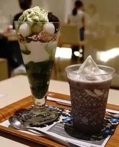 ナナズグリーンティー イクスピアリ店
