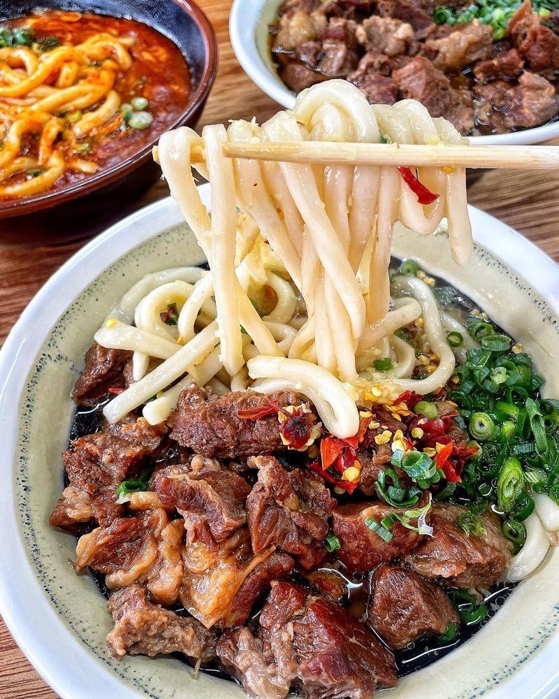 mai626さんが投稿した肉うどん いのうえ 朽網店に関する口コミの画像