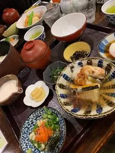 とろろや メイワン店
