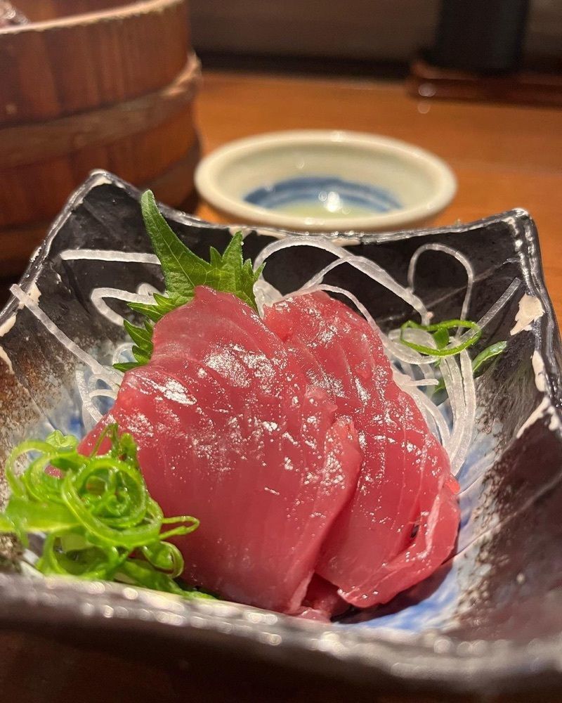 おでかけ探検部さんが投稿した藁焼き鰹たたき 明神丸 岡山本町店（ワラヤキカツオタタキ ミョウジンマル）に関する口コミの画像