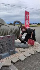 彩彩市場