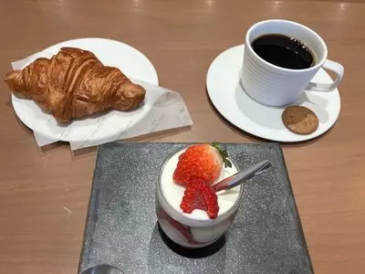 エクラデジュール 豊洲ベイサイドクロス店（Eclat des jours）