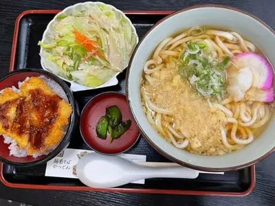 味処　彦亭