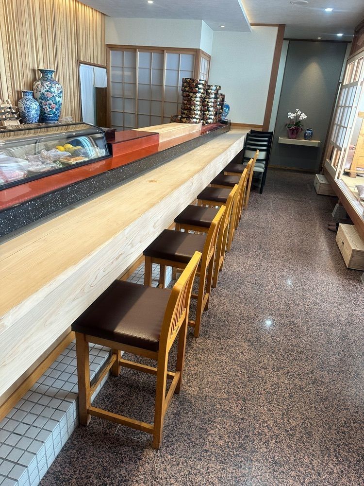 ten_ten602の福岡グルメさんが投稿した味勝鮨に関する口コミの画像