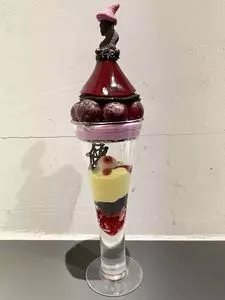 夜パフェ専門店 モモブクロ