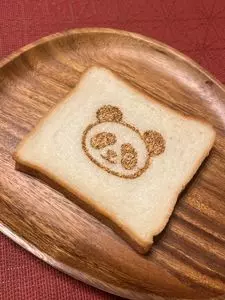 米よりパンだ!? NIKI BAKERY&CAFE 上野店（米よりパンだ!? ニキ ベーカリーアンドカフェ）