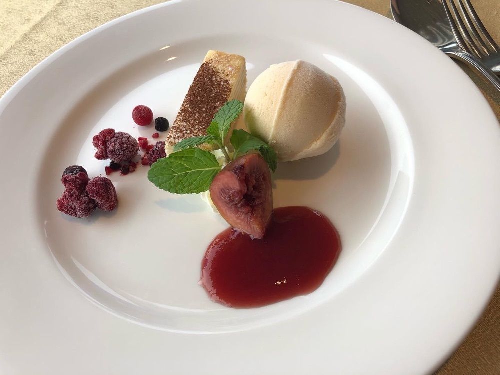 tulipさんが投稿した展望レストラン LAPUTA（ラピュタ） 福岡サンパレス ホテル＆ホールに関する口コミの画像