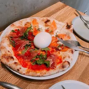 GOOD CHEESE GOOD PIZZA 日比谷