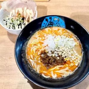 キラメキノトリ 伏見横大路店