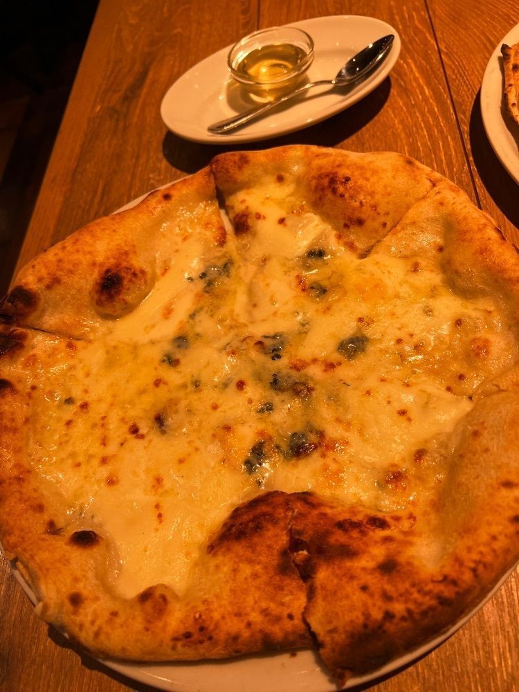 サブ&クルさんが投稿したTrattoria&Pizzeria LOGIC 池袋東口（トラットリア アンド ピッツァ ロジック）に関する口コミの画像