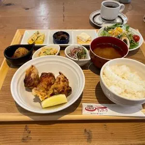 洋風食堂サンサーラ（SANSARA）