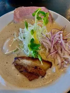 麺屋甚八 飾磨店（メンヤジンパチ）
