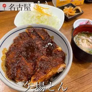 矢場とん市場（ヤバトンマルシェ）