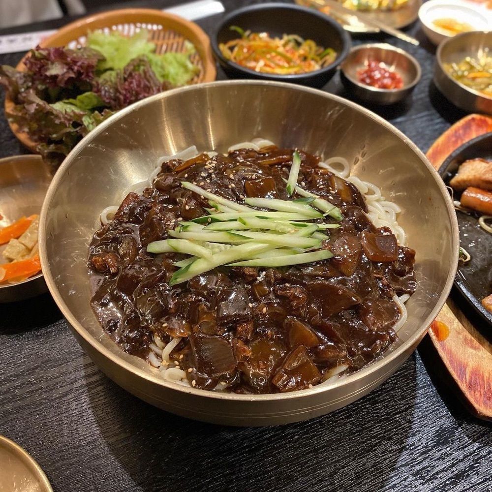 おでかけ探検部さんが投稿した赤坂韓国料理・焼肉 兄夫食堂 赤坂店（Hyungboo/ヒョンブ）に関する口コミの画像
