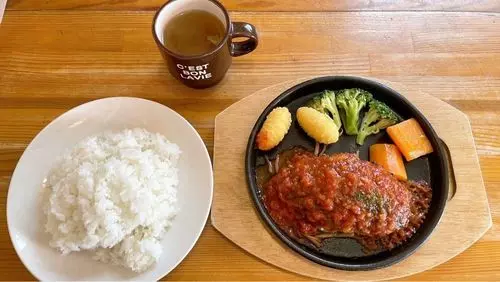 ハンバーグ ハングリー